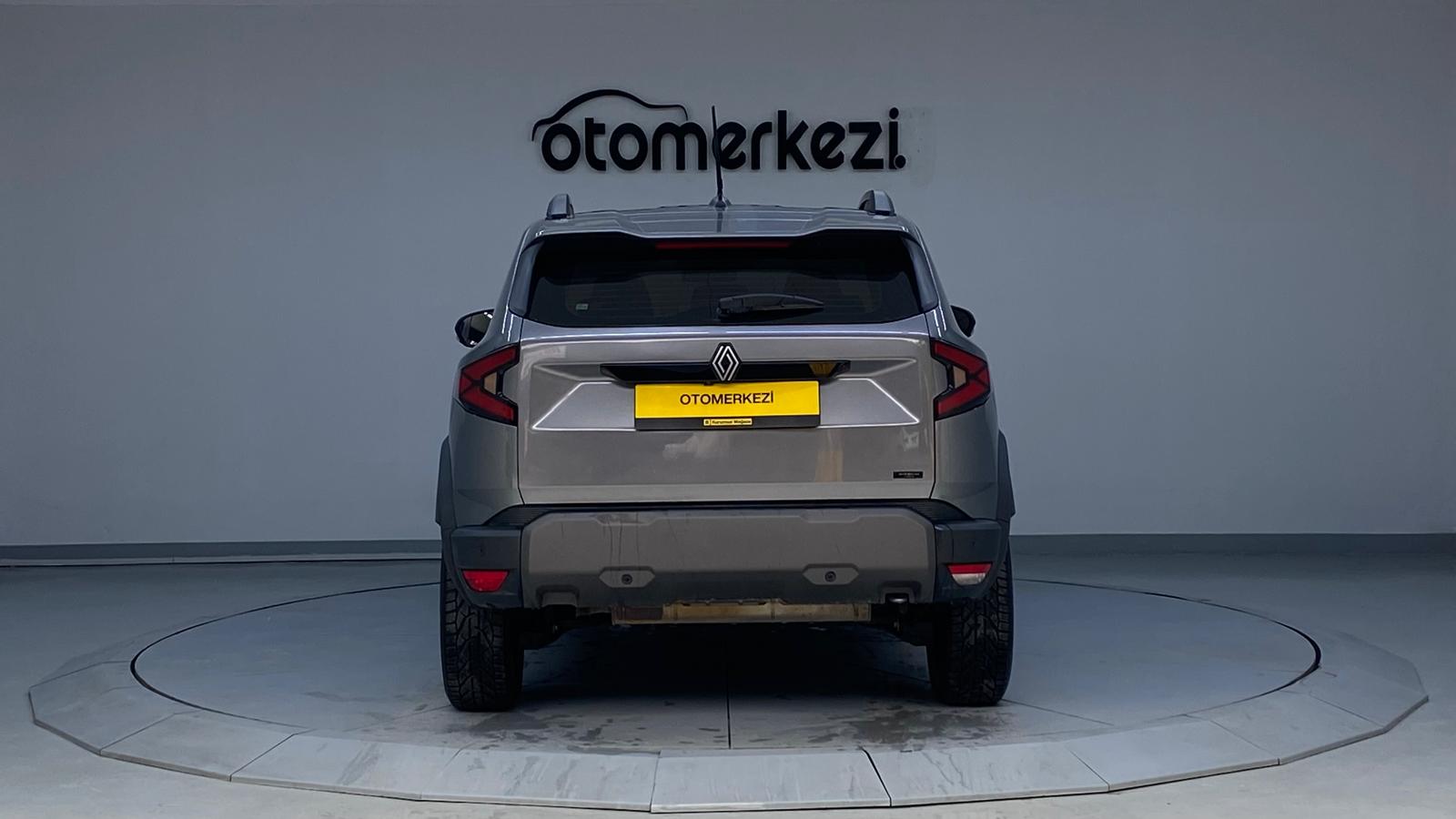 RENAULT DUSTER 28